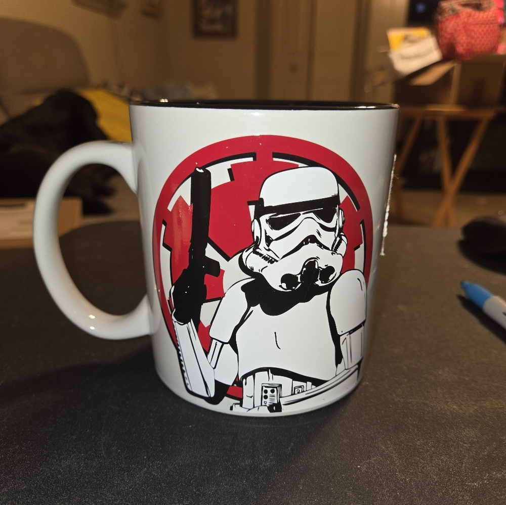 Star Wars Red and White Mug with Bold Graphic Design